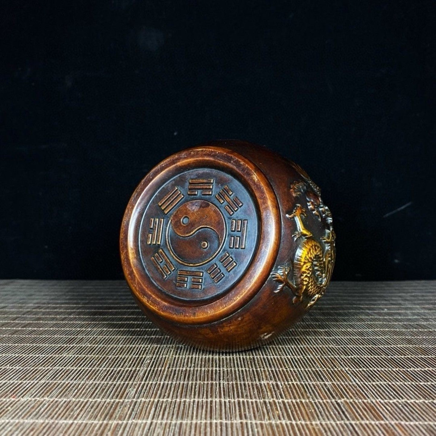 Pure copper antique fire avoiding dragon bottle