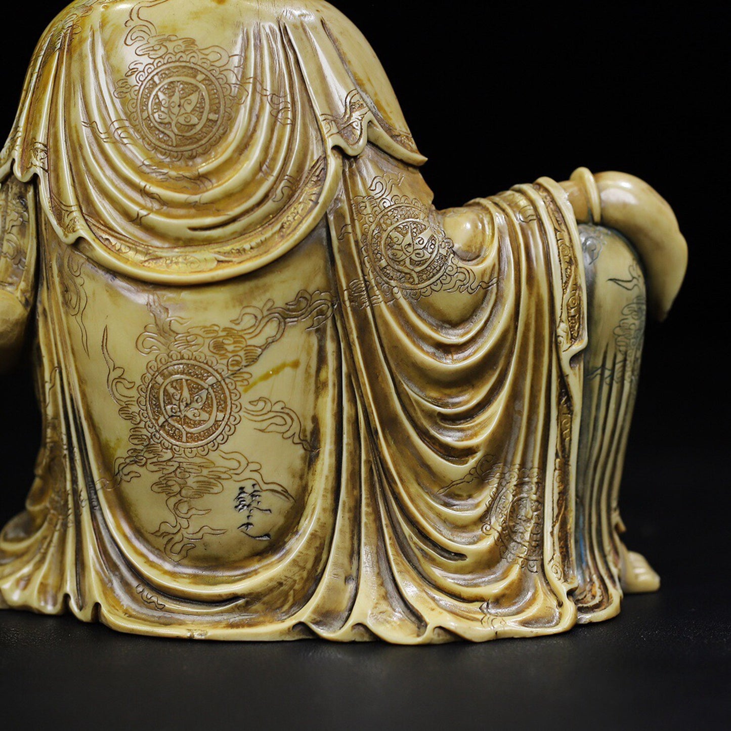 Chinese Antique Shoushan Stone [Goddess of Mercy Blessing]