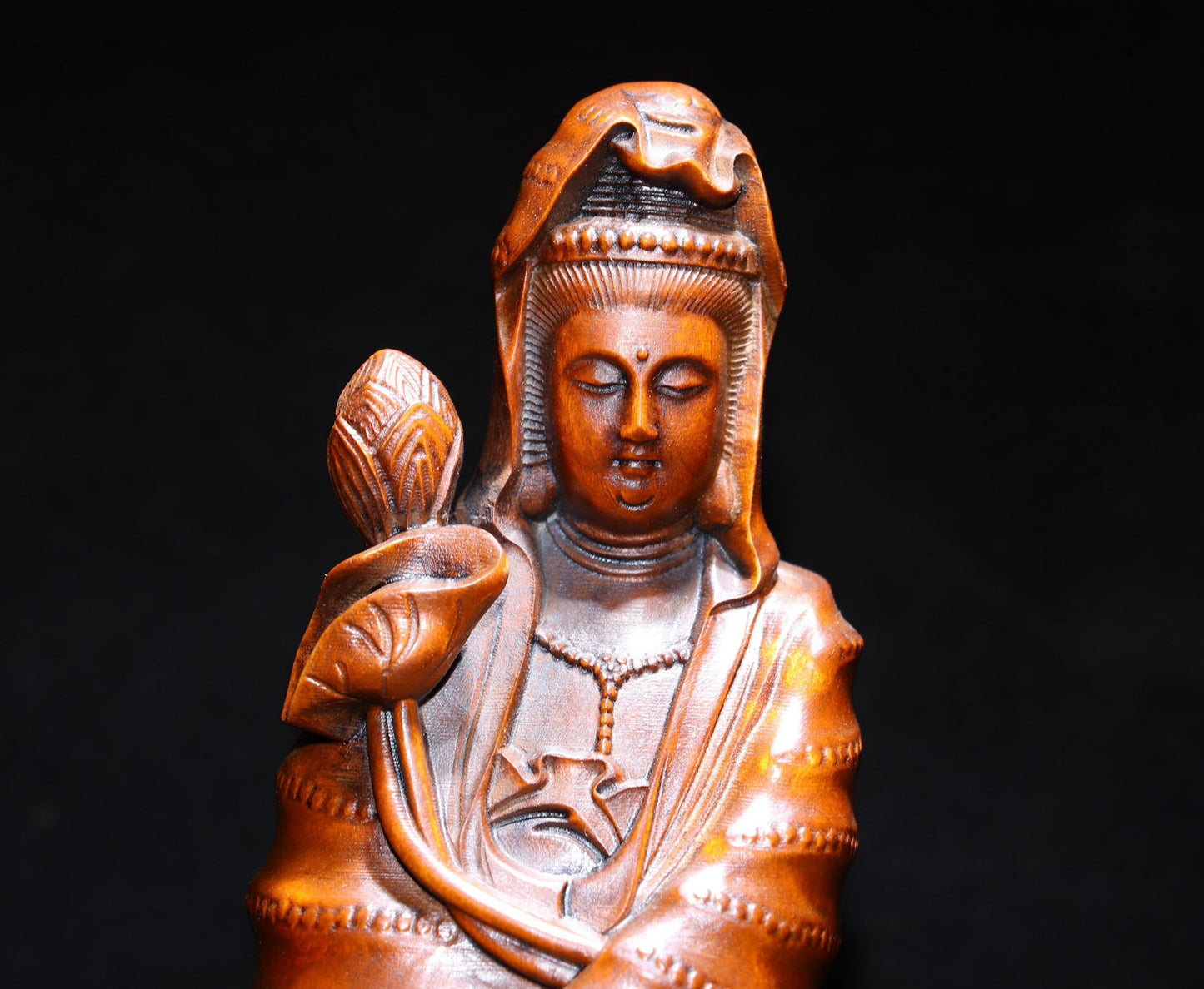 Fine carving of small leaved boxwood Bamboo Lotus Guanyin