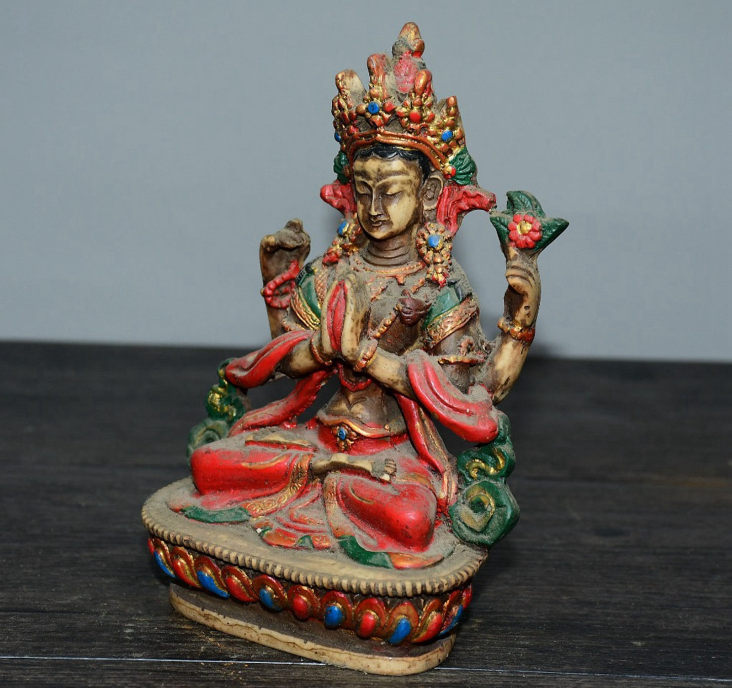 Handmade painted four wall Guanyin ornaments