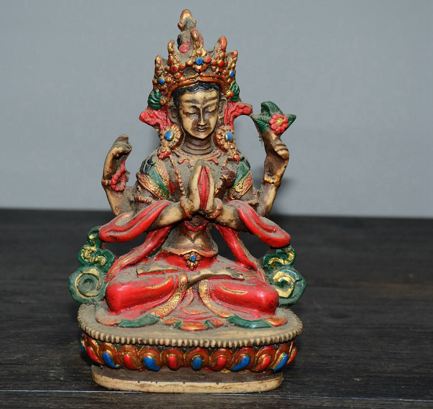Handmade painted four wall Guanyin ornaments