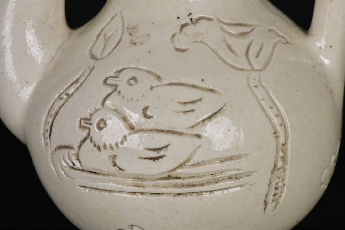 Chinese antique relief phoenix head teapot