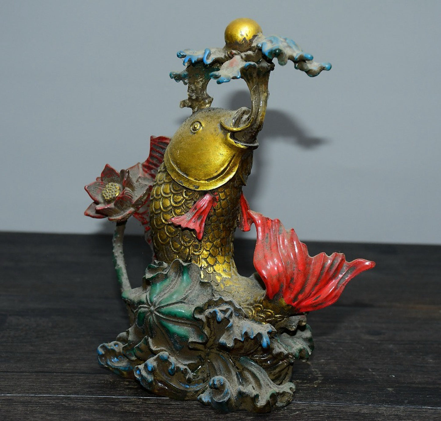 Glass fish ornaments