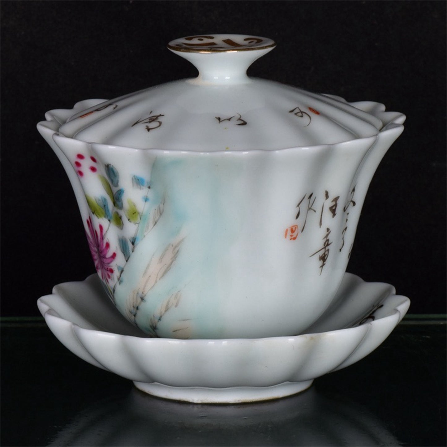 Chinese Antique Flower and Bird Pattern Melon Ridge Three talented Bowl