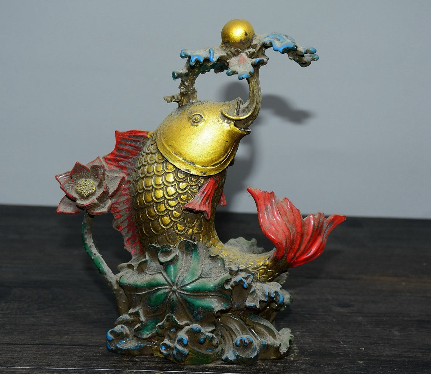Glass fish ornaments