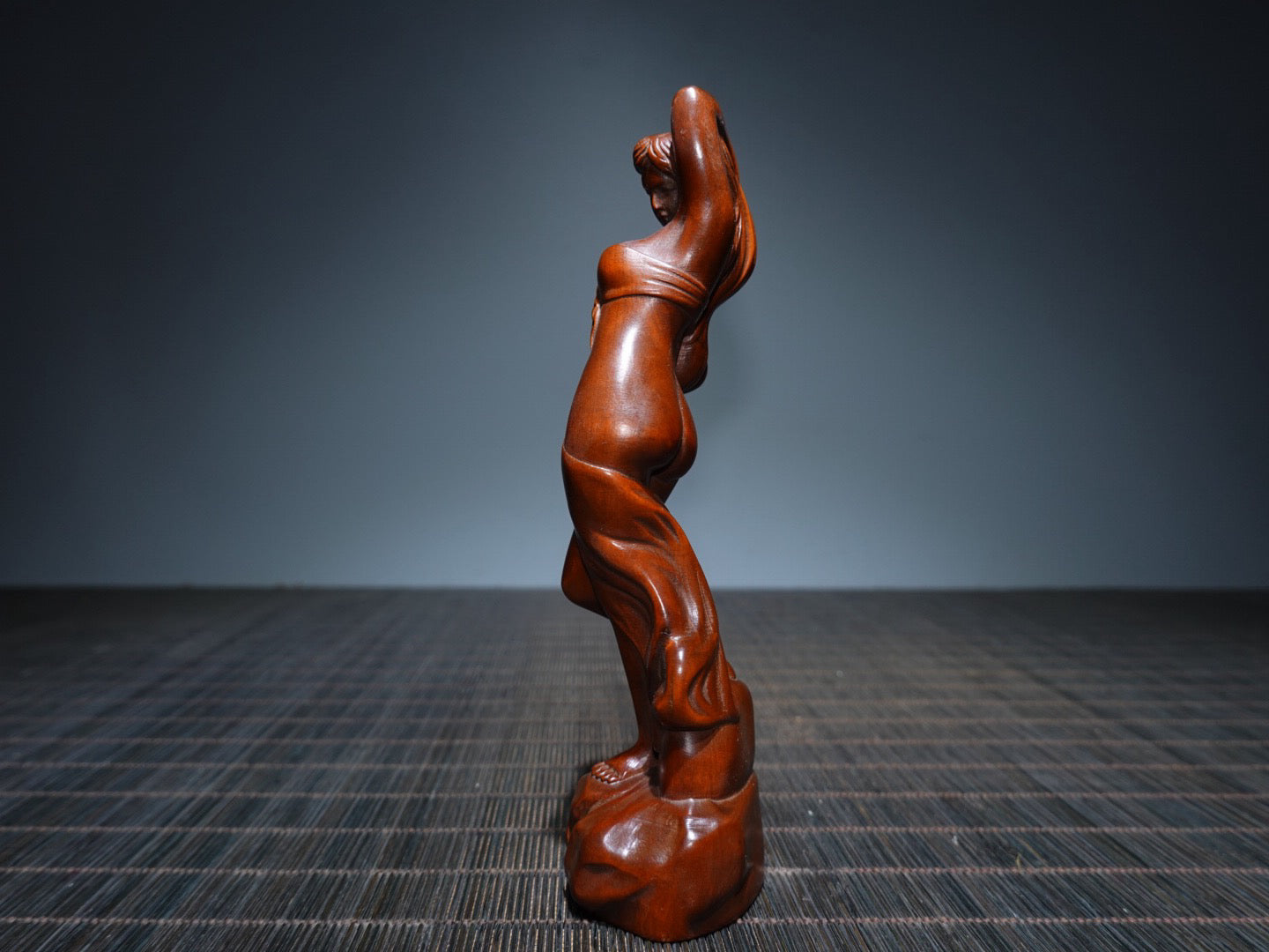 Huangyangmu Girl Statue