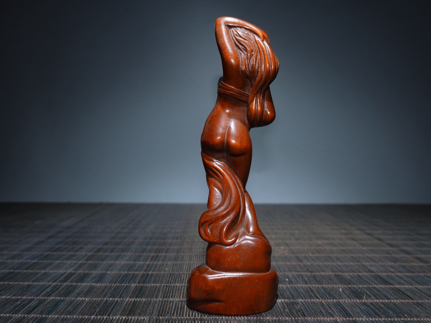Huangyangmu Girl Statue