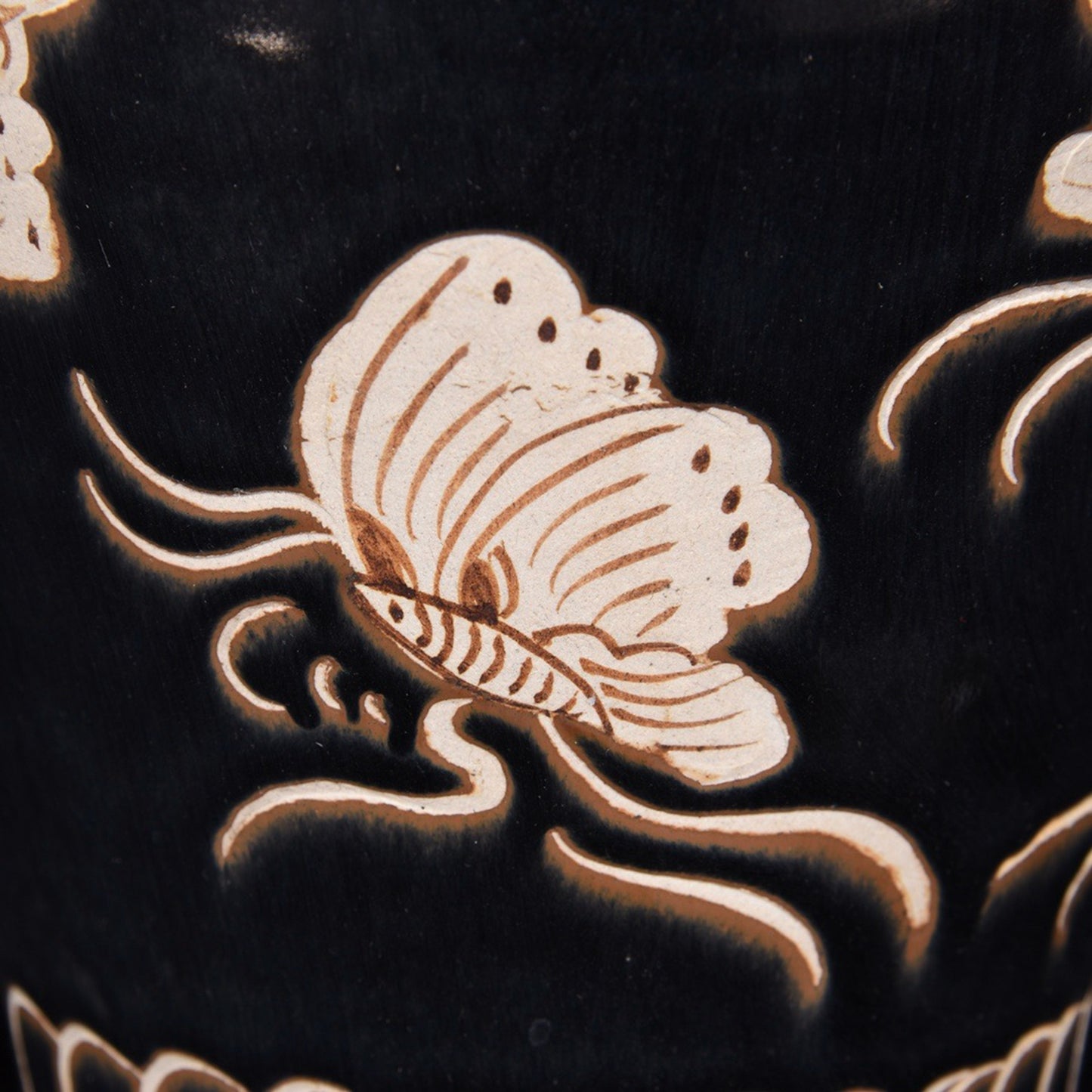 Butterfly patterned plum vase