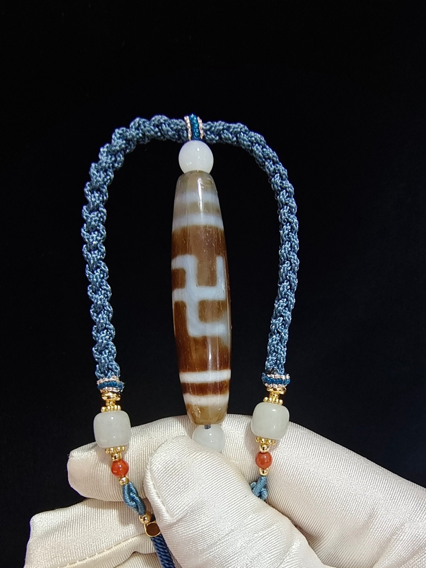 Chinese antique "Transit of the Heavenly Pearl"