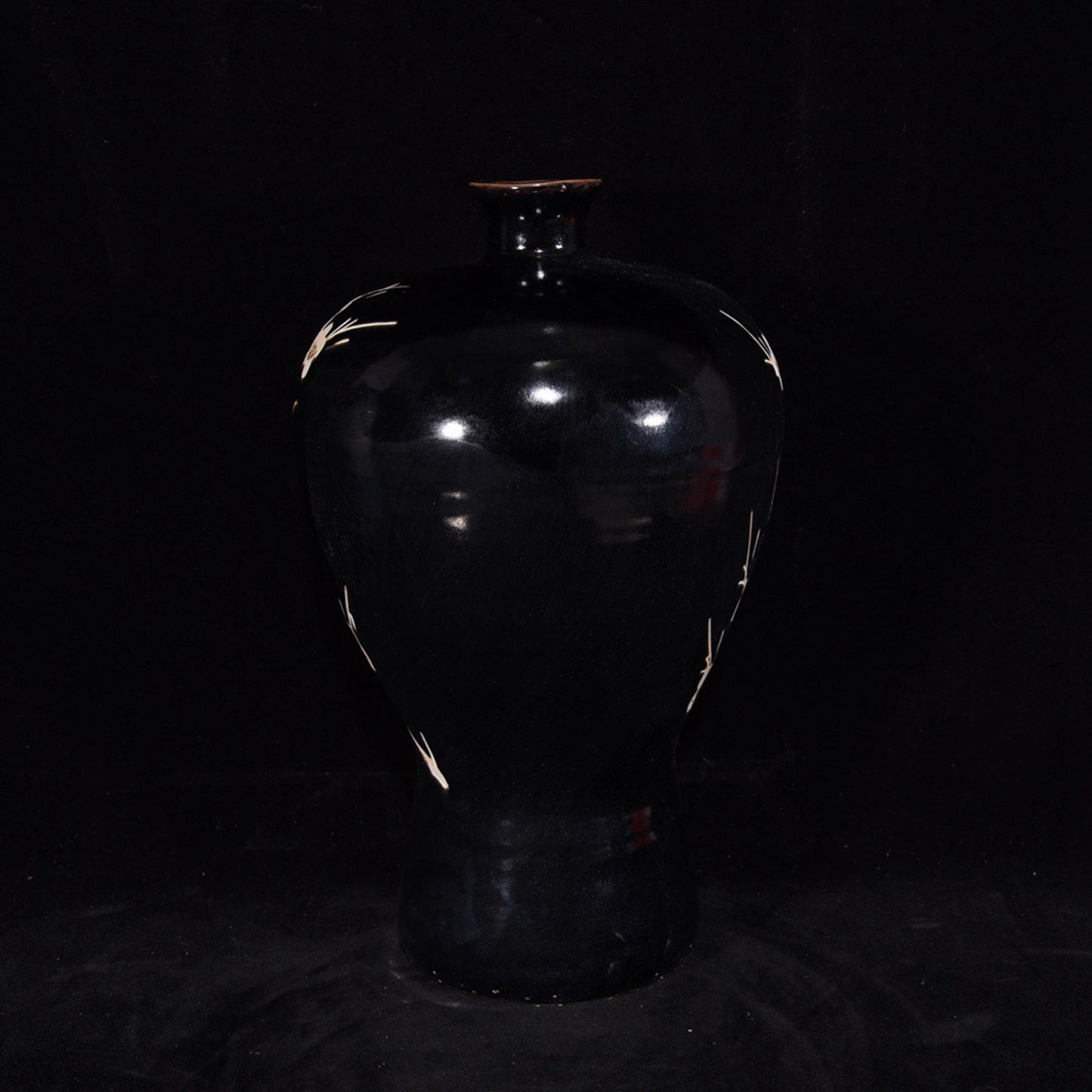 Kiln Han Mei Pattern Plum Vase