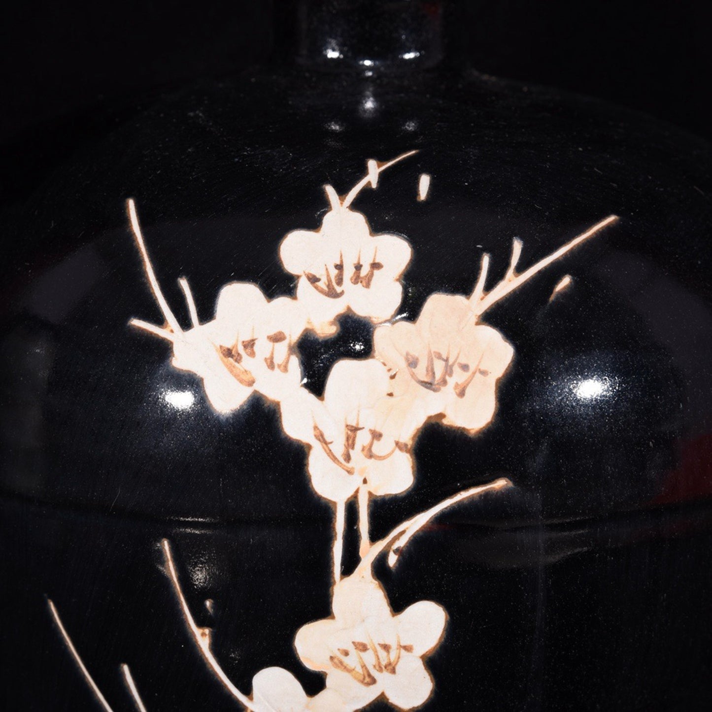 Kiln Han Mei Pattern Plum Vase