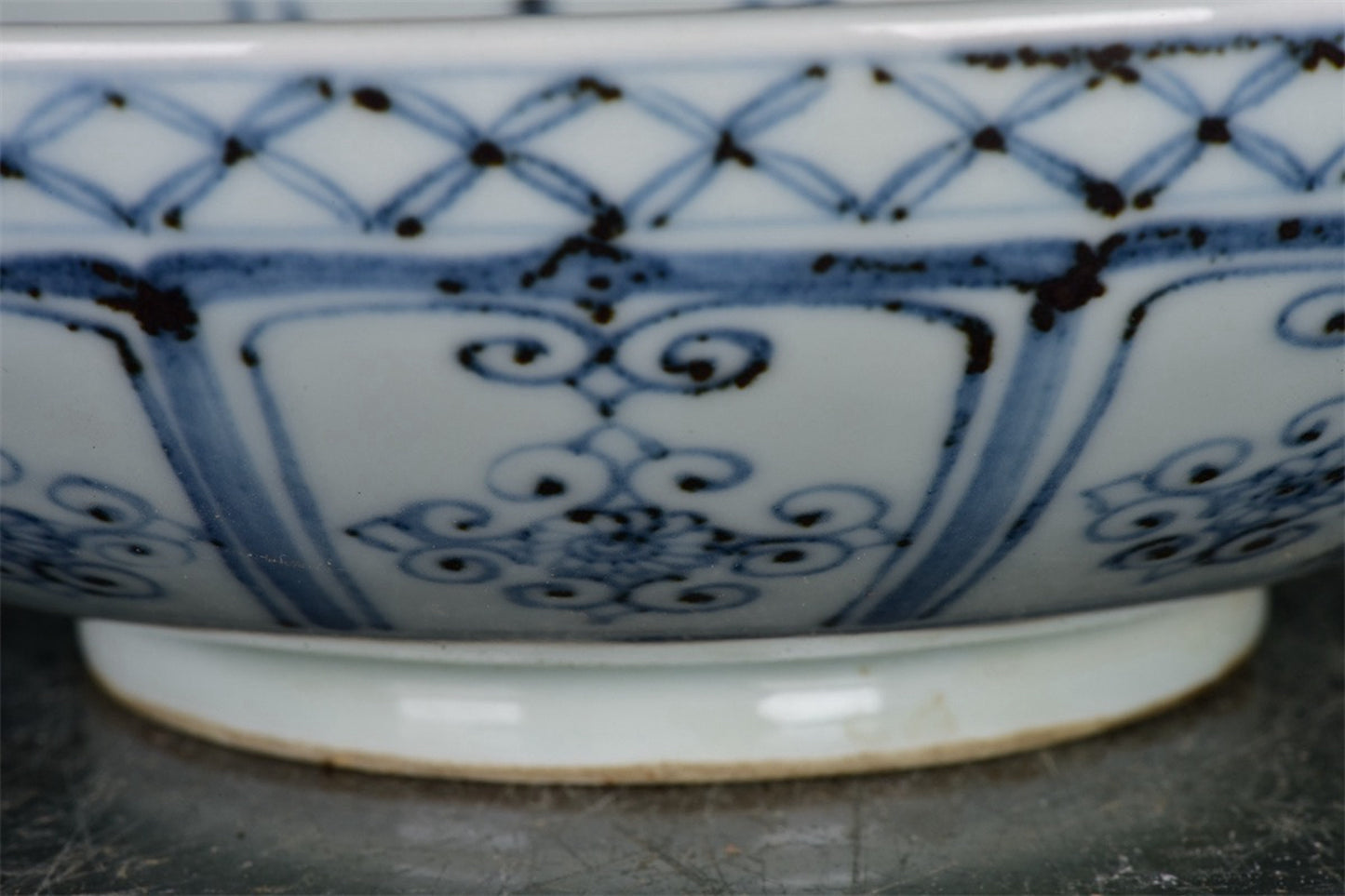 Chinese Antique Flower Pattern Bowl