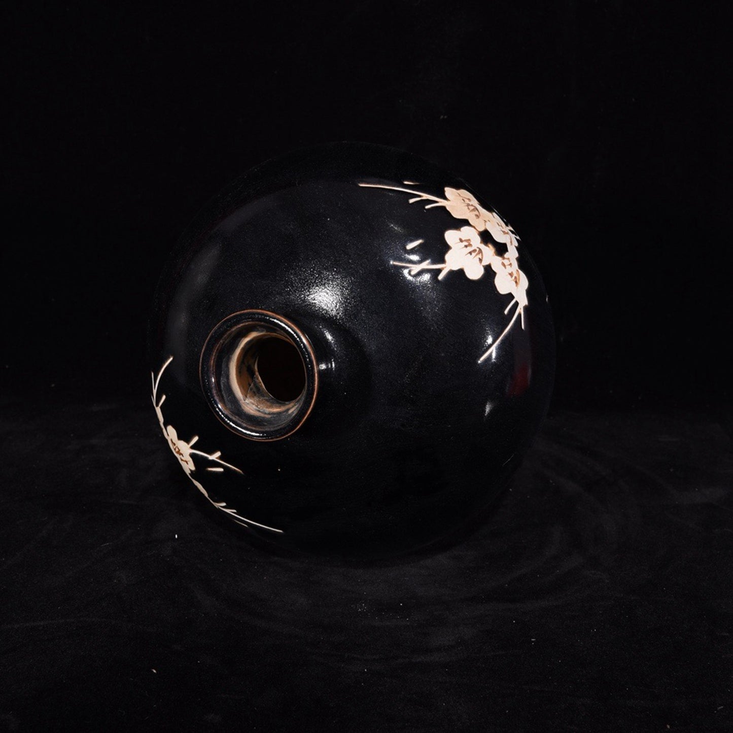 Kiln Han Mei Pattern Plum Vase
