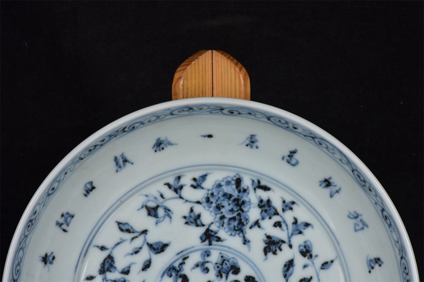 Chinese Antique Flower Pattern Bowl
