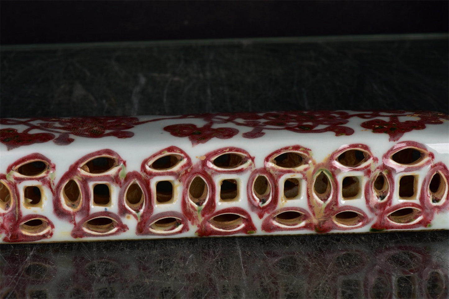 Chinese antique blue and white floral pattern hollowed out measuring tape