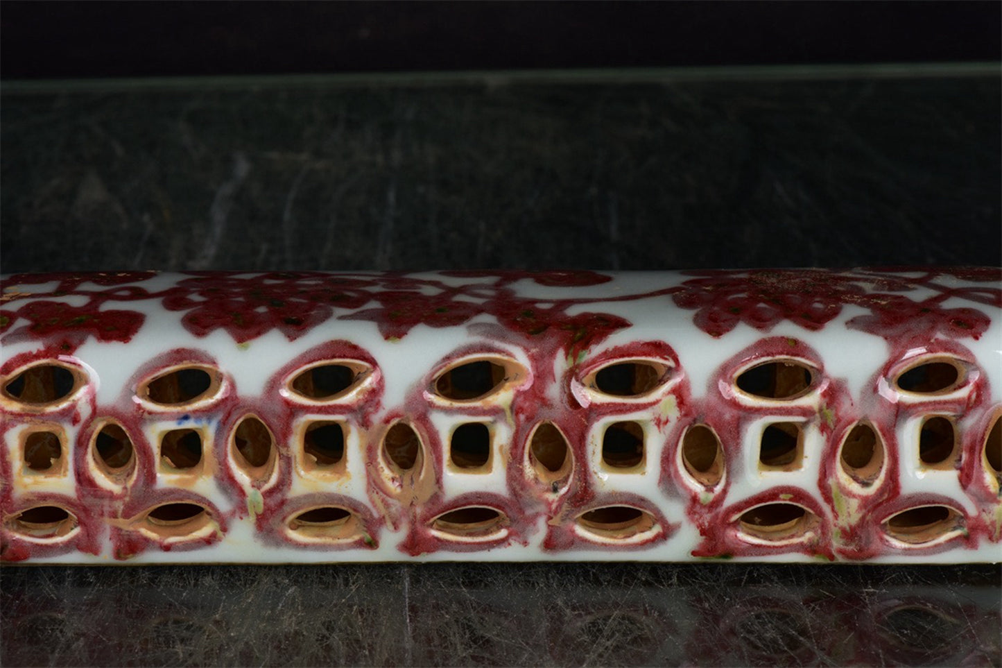 Chinese antique blue and white floral pattern hollowed out measuring tape