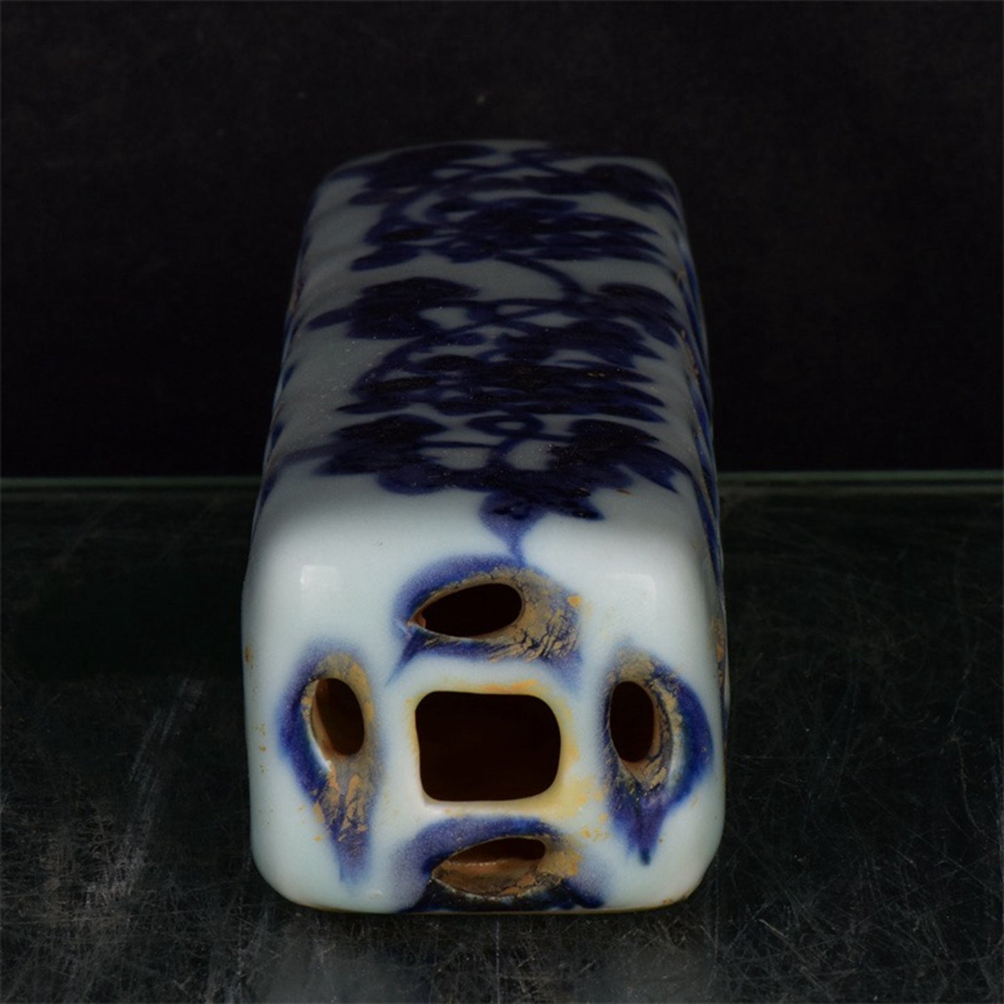 Chinese antique blue and white floral pattern hollowed out measuring tape