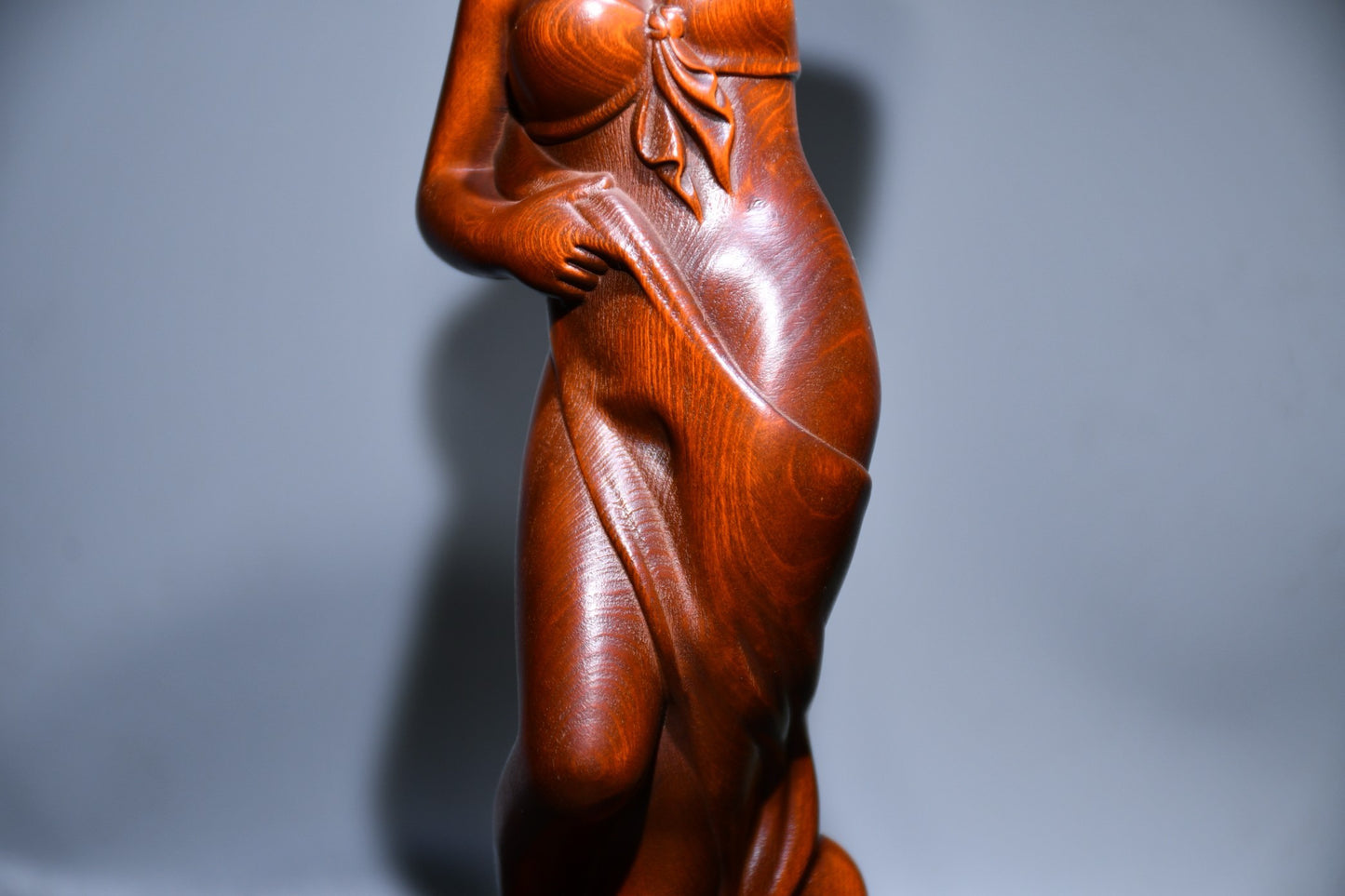 Small leaved boxwood carved female statue