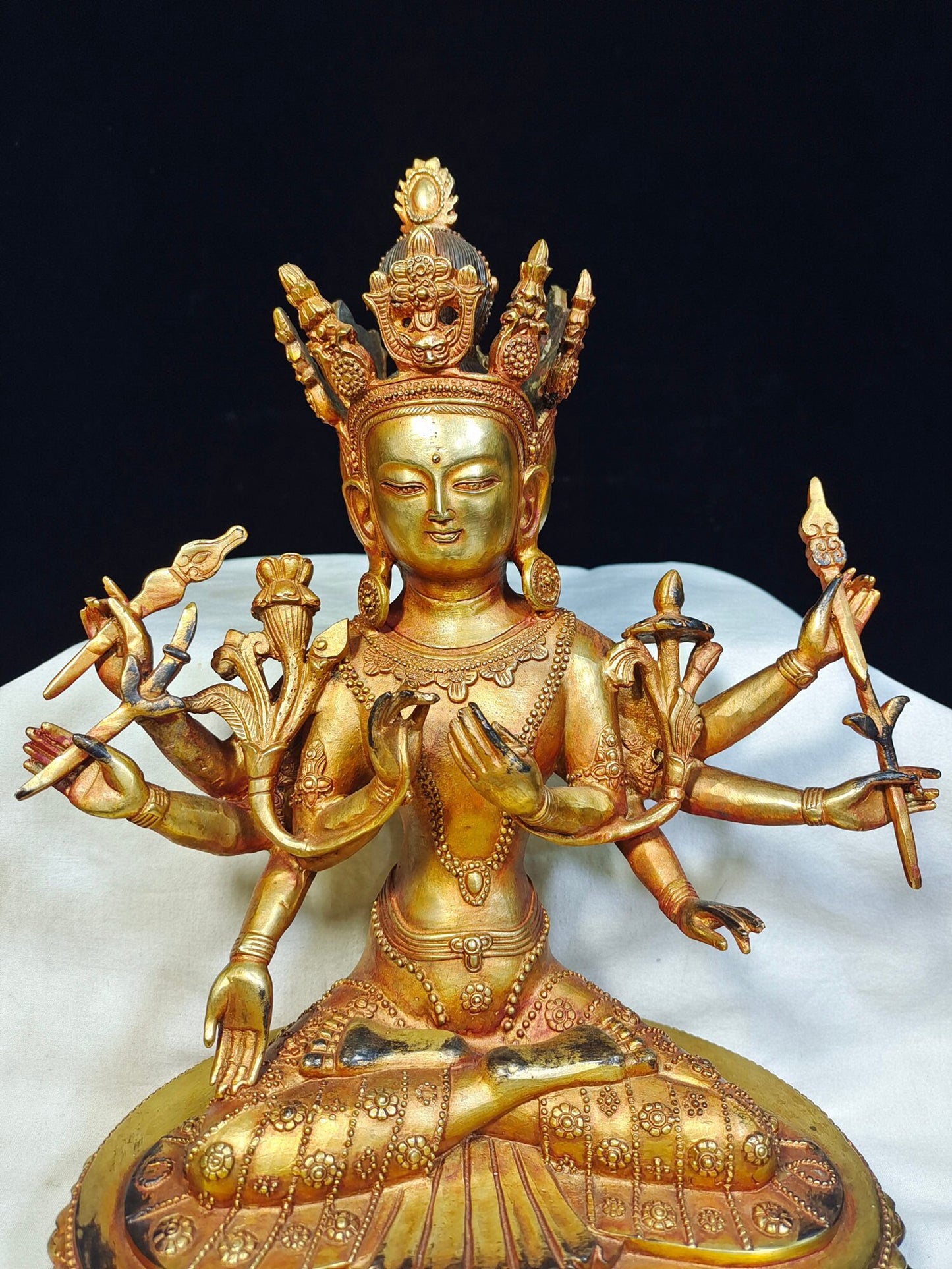 Chinese antique pure copper "Manjushri Bodhisattva with three sides and eight arms"