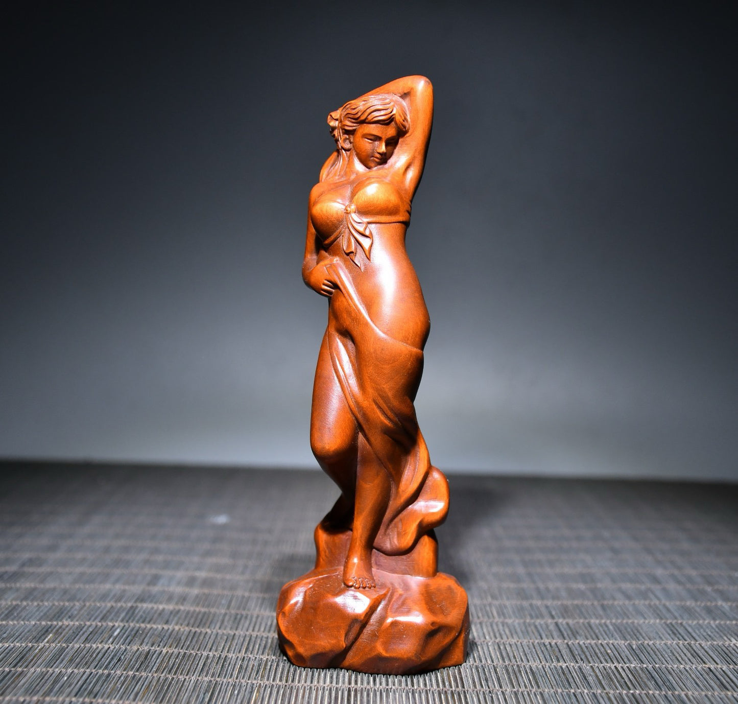 Small leaved boxwood carved female statue