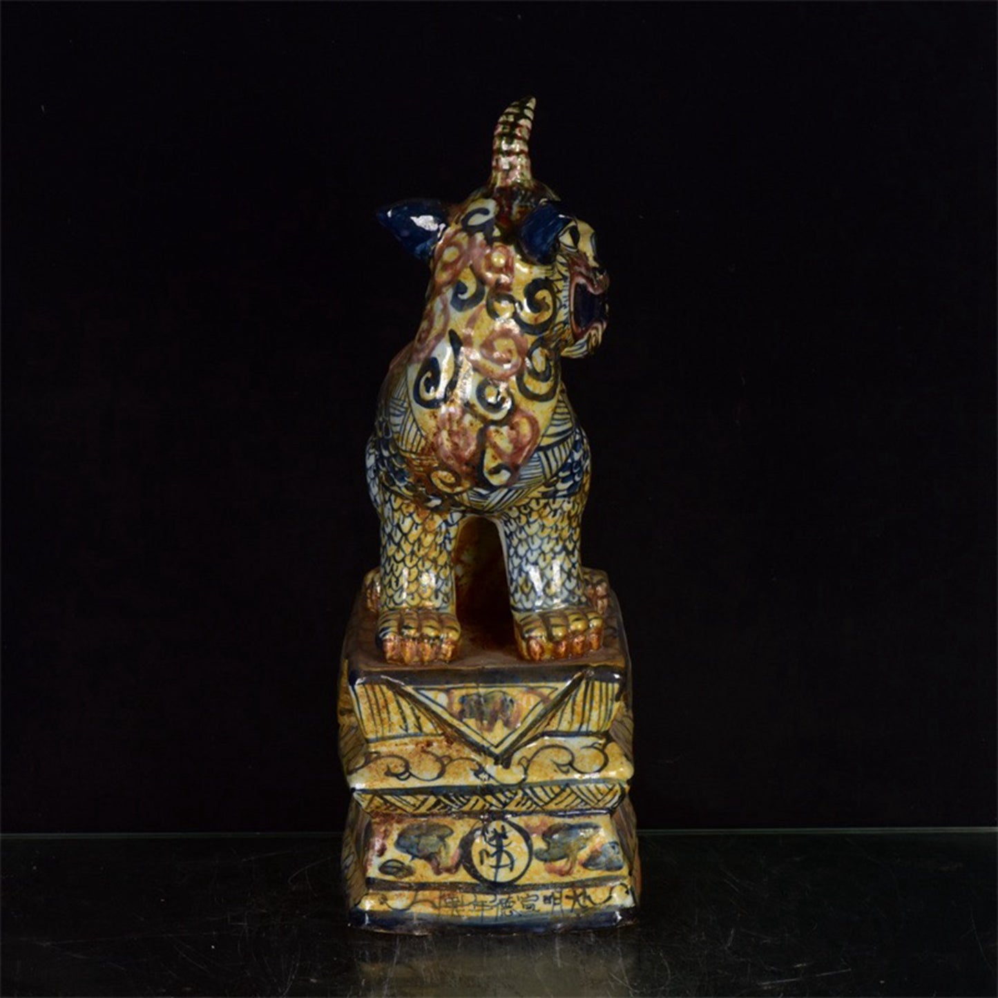 Chinese antique blue and white unicorn