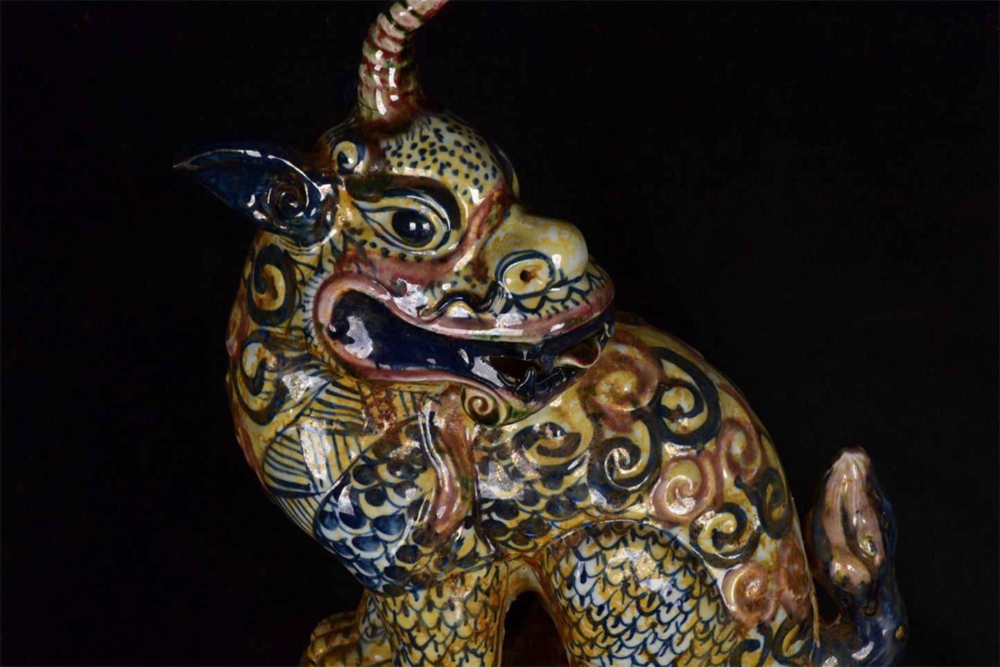 Chinese antique blue and white unicorn