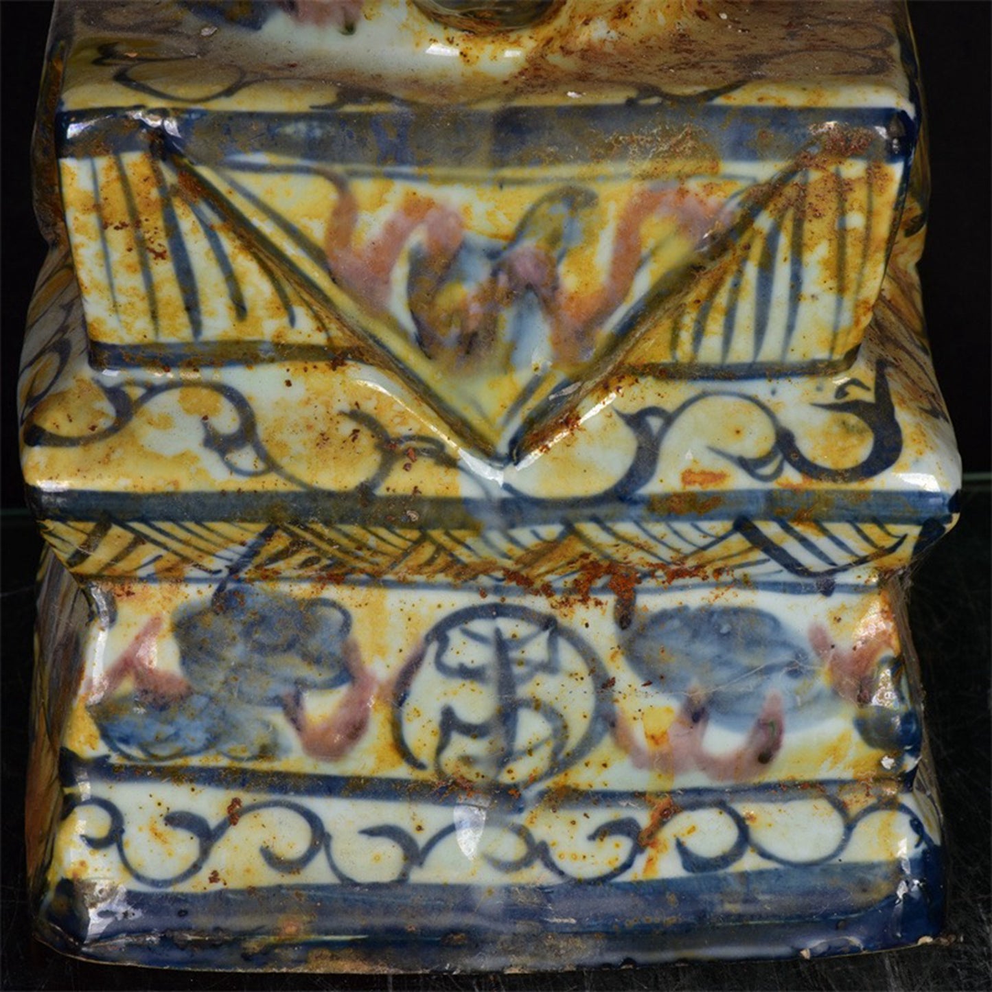 Chinese antique blue and white unicorn