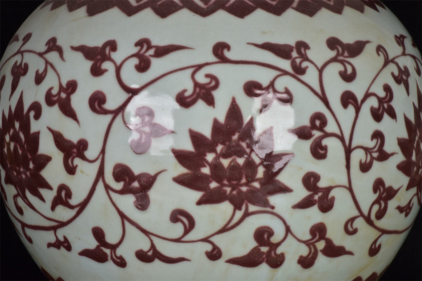 Chinese antique underglaze red entangled branch floral pattern gourd vase