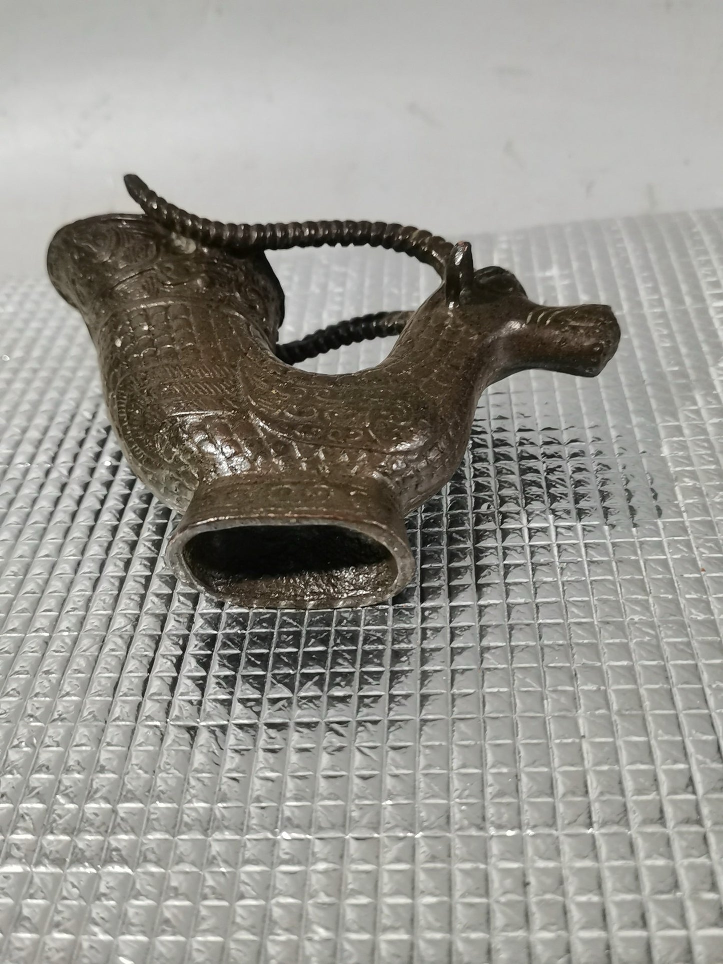 Pure copper lamb head wine glass ornament