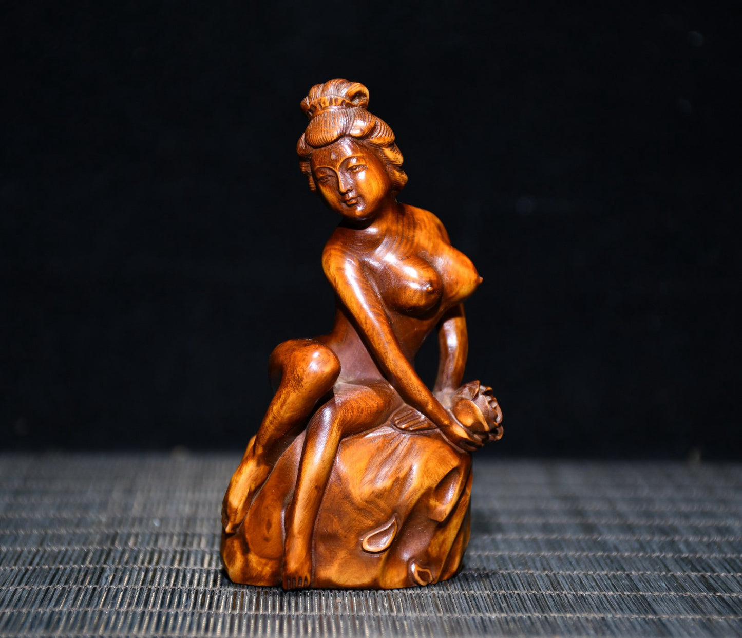 Four Beauties Carved with Huangyang Wood Precision