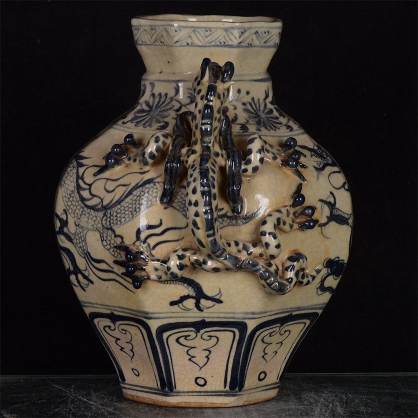 Chinese antique blue dragon patterned octagonal jar