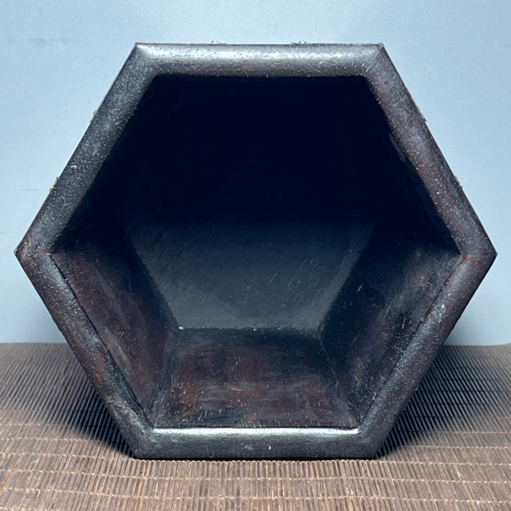 Hua Li Mu carved hexagonal pen holder