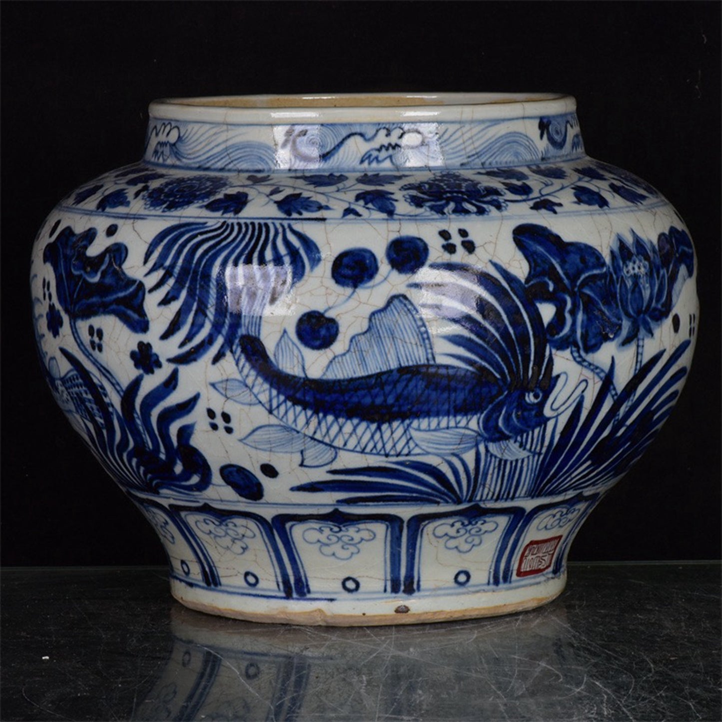 Chinese antique blue and white fish and algae patterned sliced jar