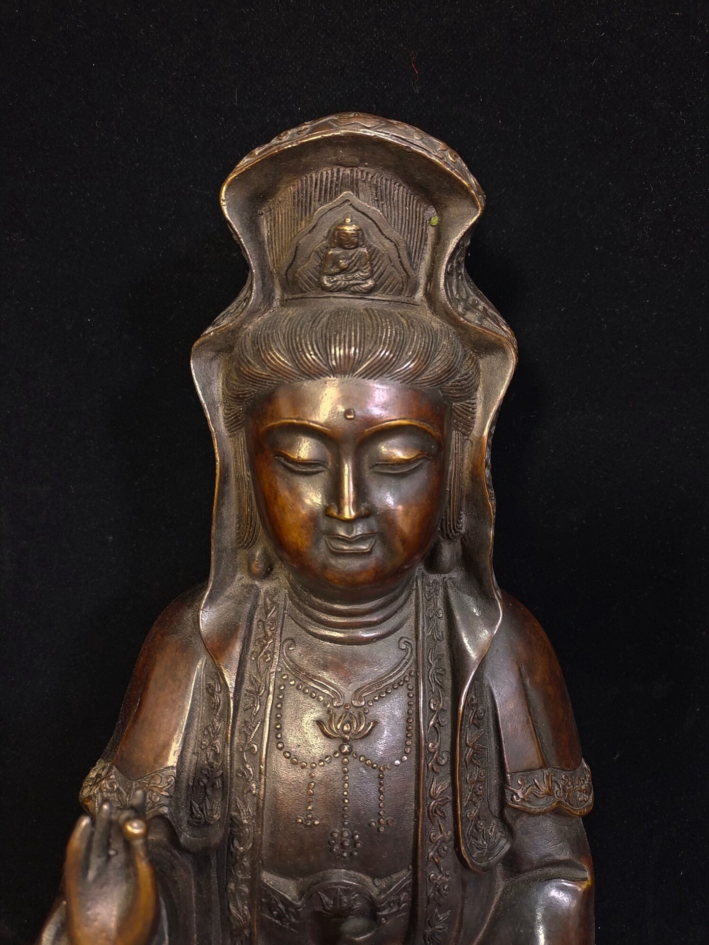 Chinese antique pure copper "Pure Bottle Guanyin Bodhisattva"