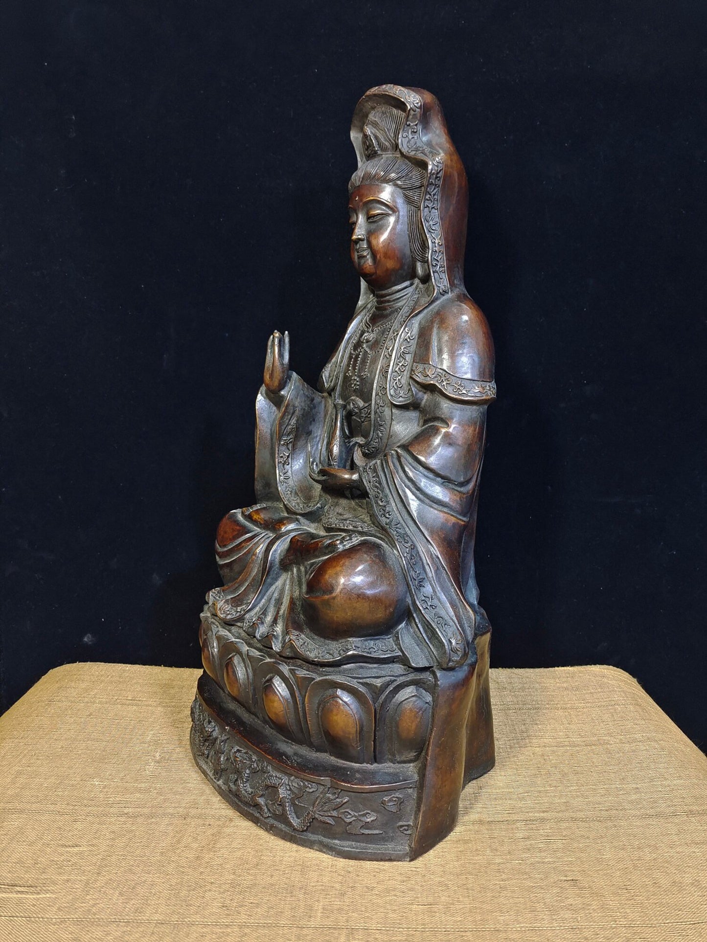 Chinese antique pure copper "Pure Bottle Guanyin Bodhisattva"