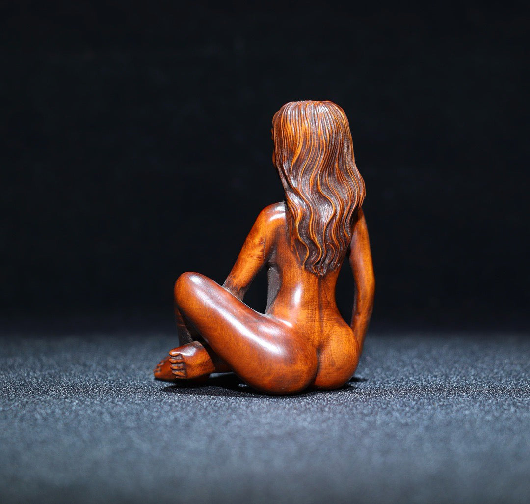 Huang Yang wood finely carved female statues