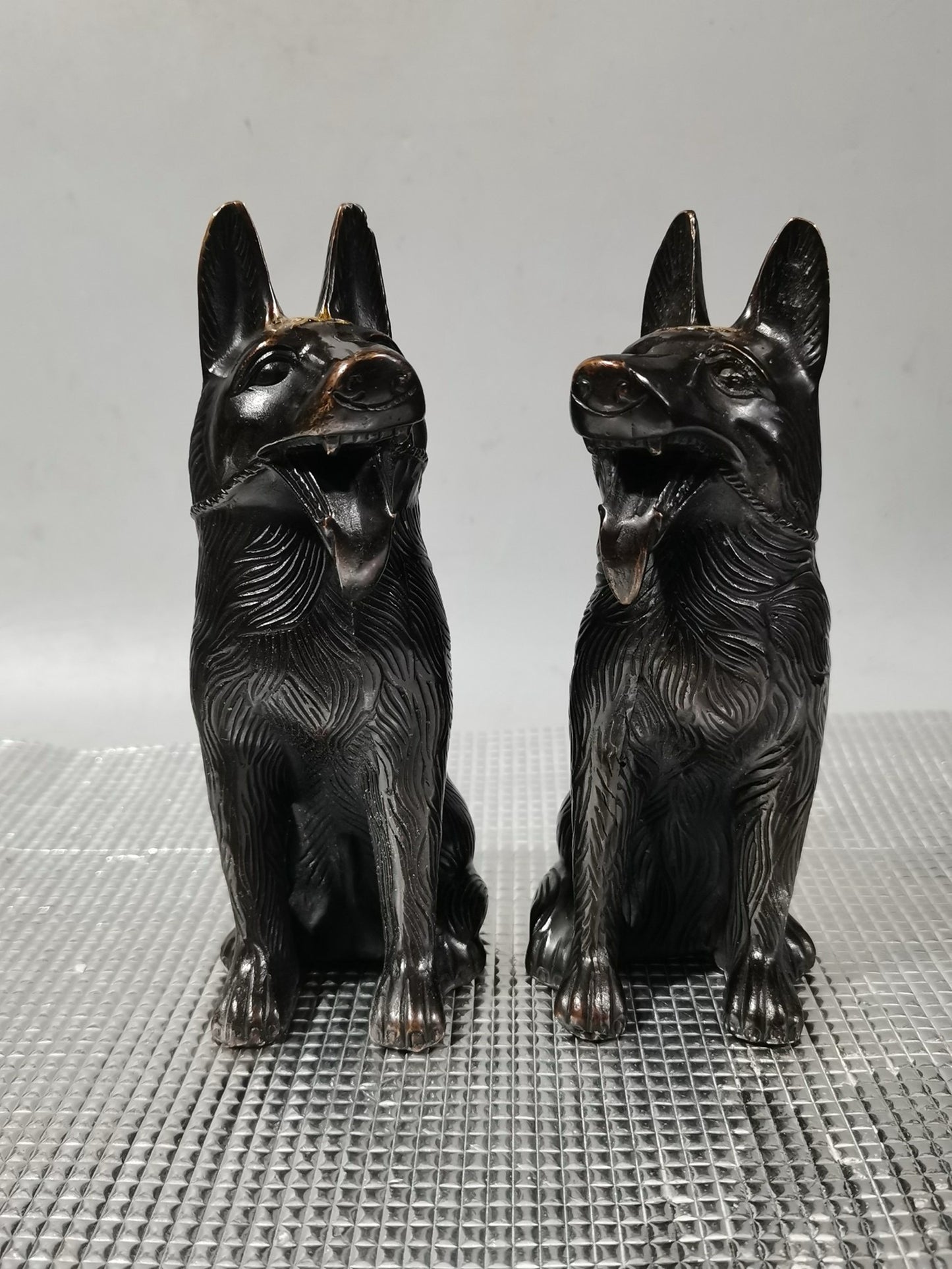 Purple Copper Gilded Wealthy Dog