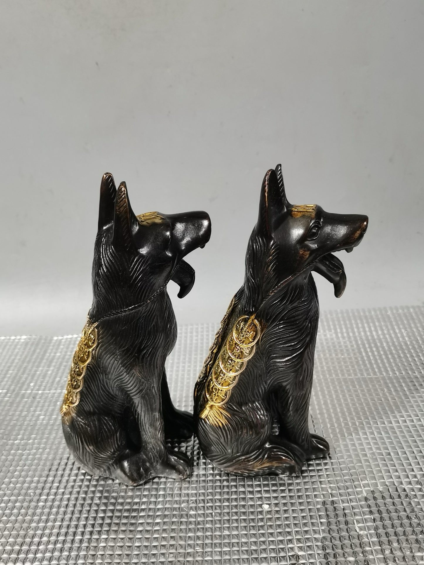 Purple Copper Gilded Wealthy Dog