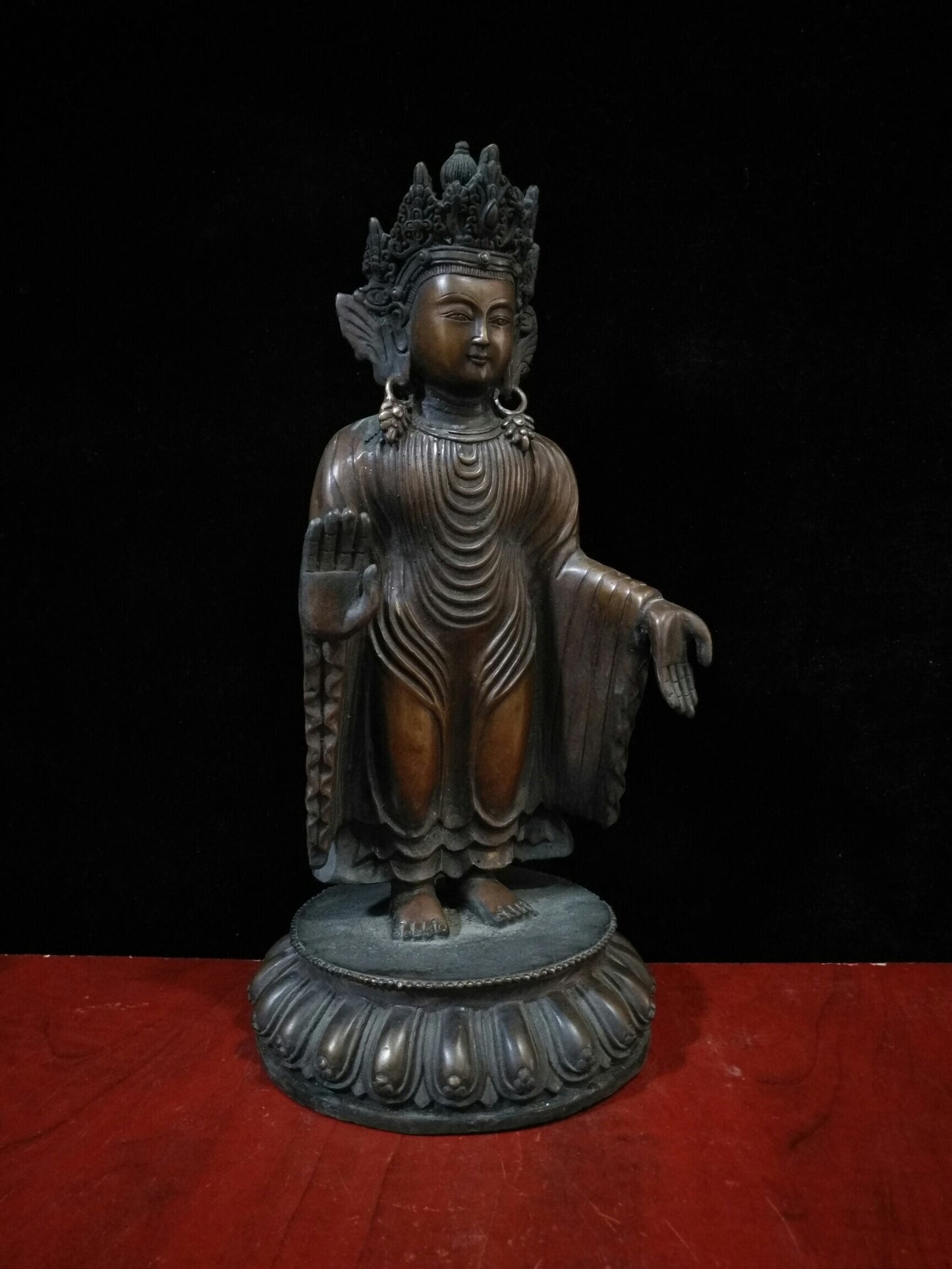 Chinese antique pure copper "Guanyin Bodhisattva"