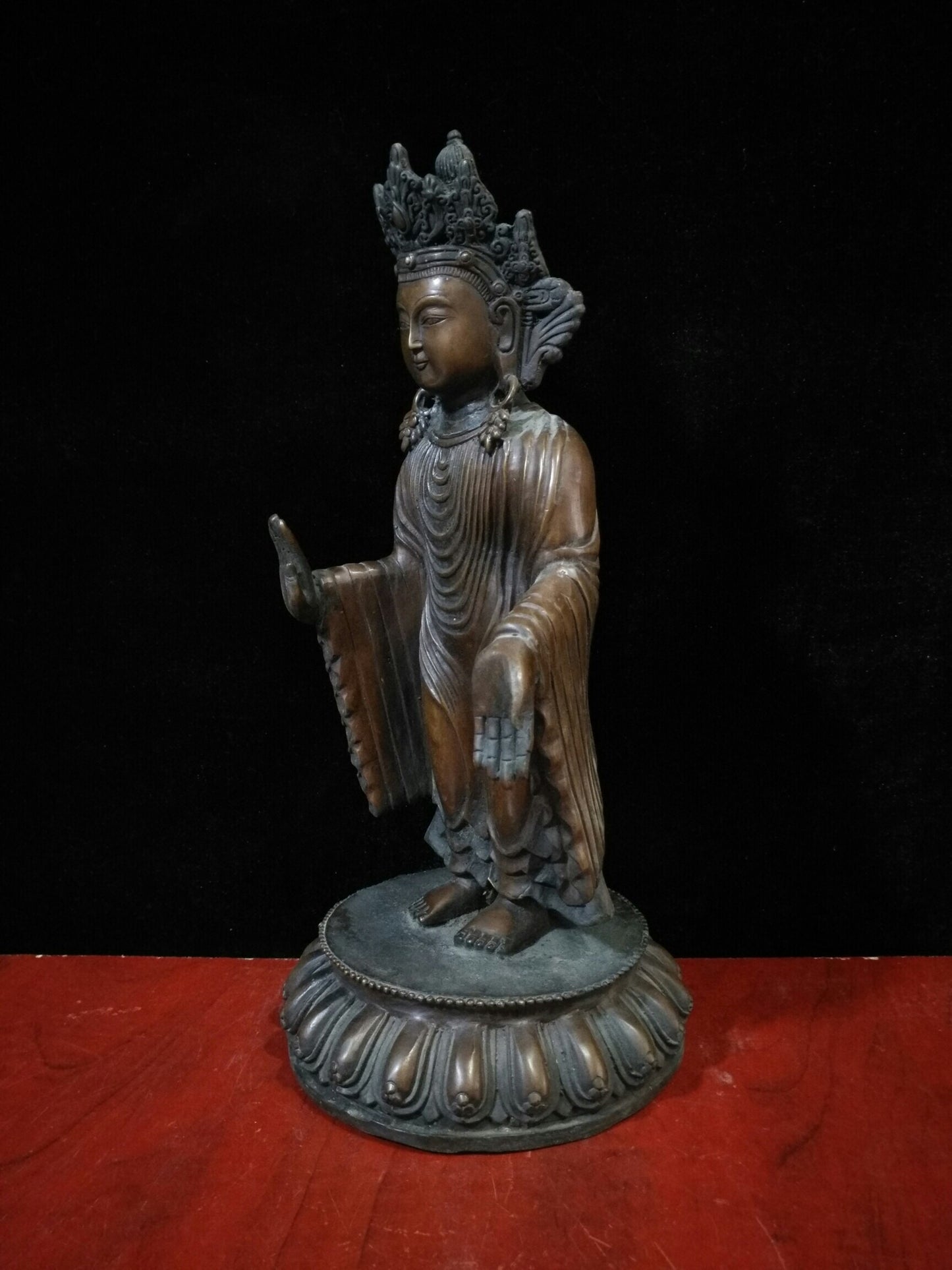 Chinese antique pure copper "Guanyin Bodhisattva"
