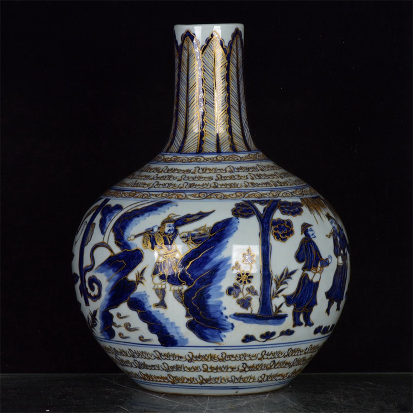 Chinese antique blue and white export return gold painted celestial sphere bottles