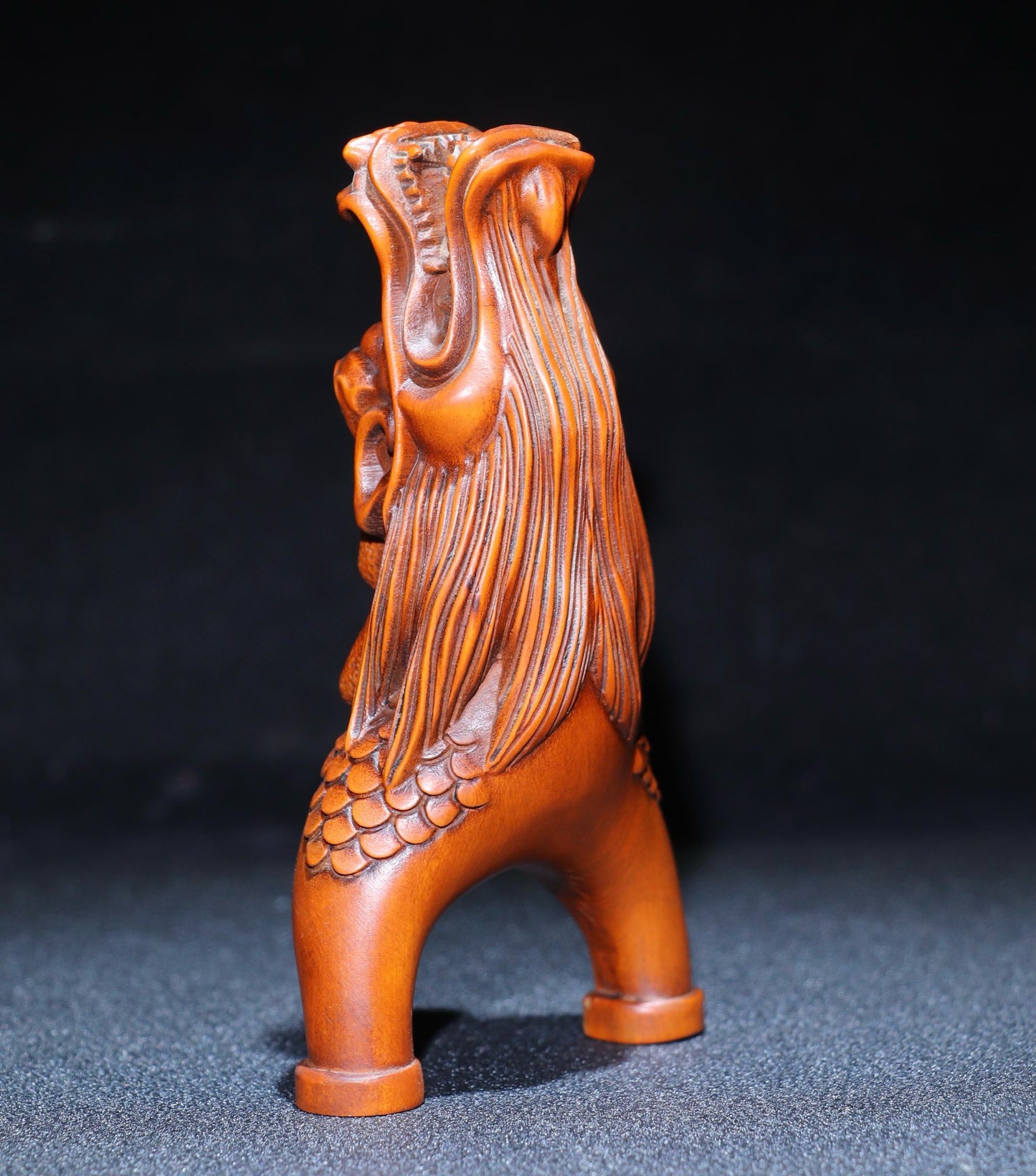 Huangyang wood precision carving dragon head slingshot