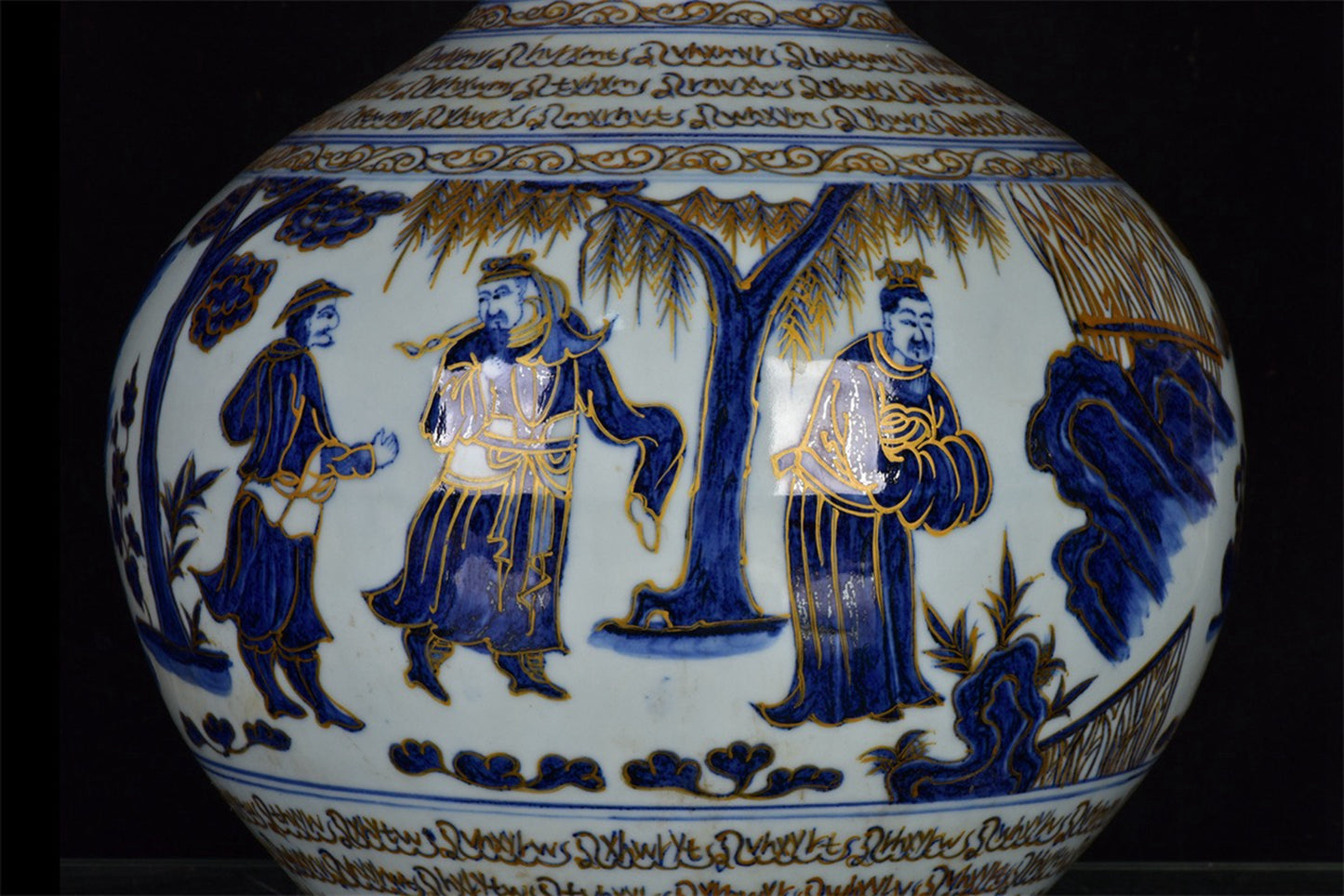 Chinese antique blue and white export return gold painted celestial sphere bottles