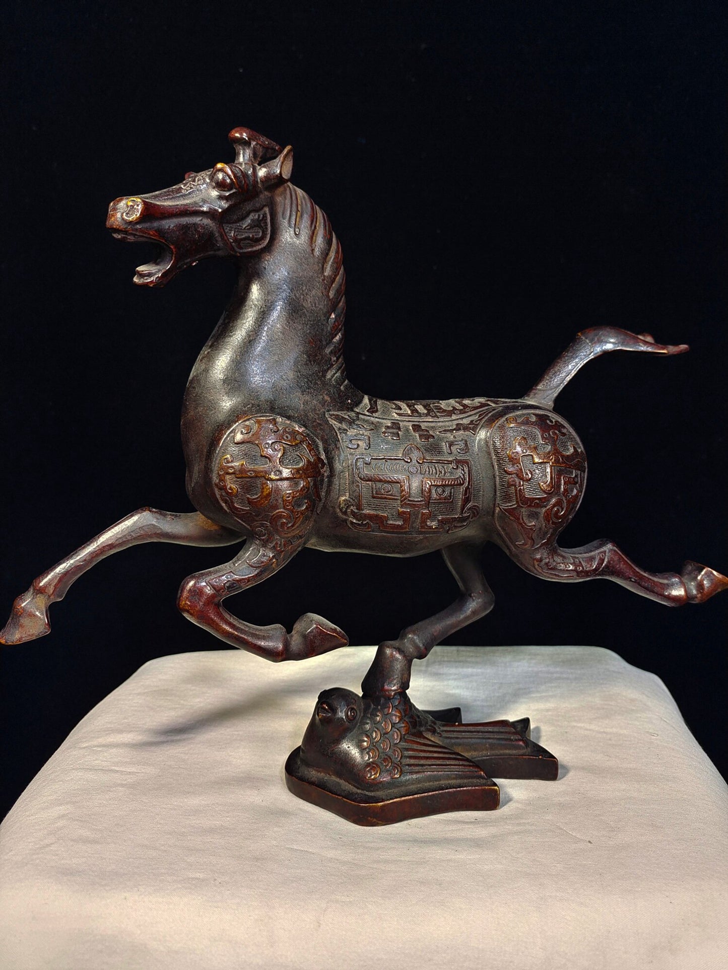 Chinese antique pure copper sweat BMW