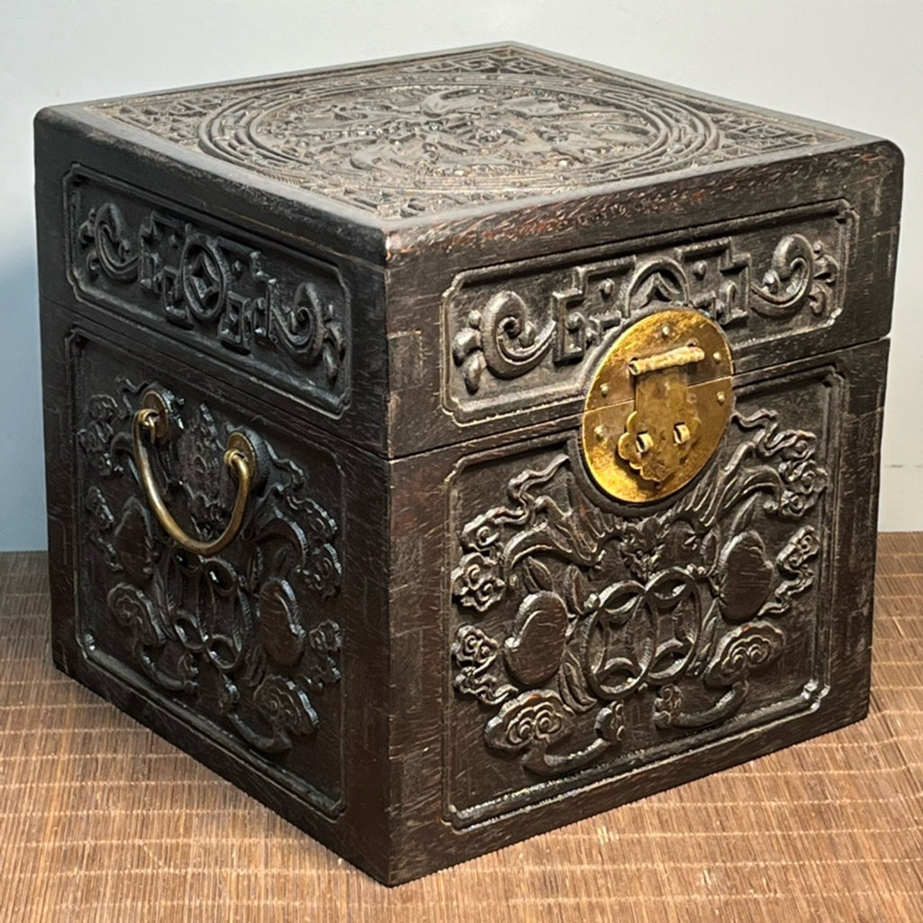 Sandalwood carved square jewelry box