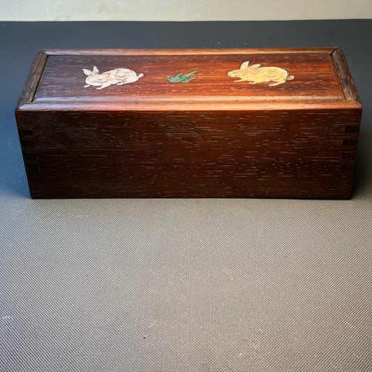 Pear wood inlaid shell pattern carved pull-out box