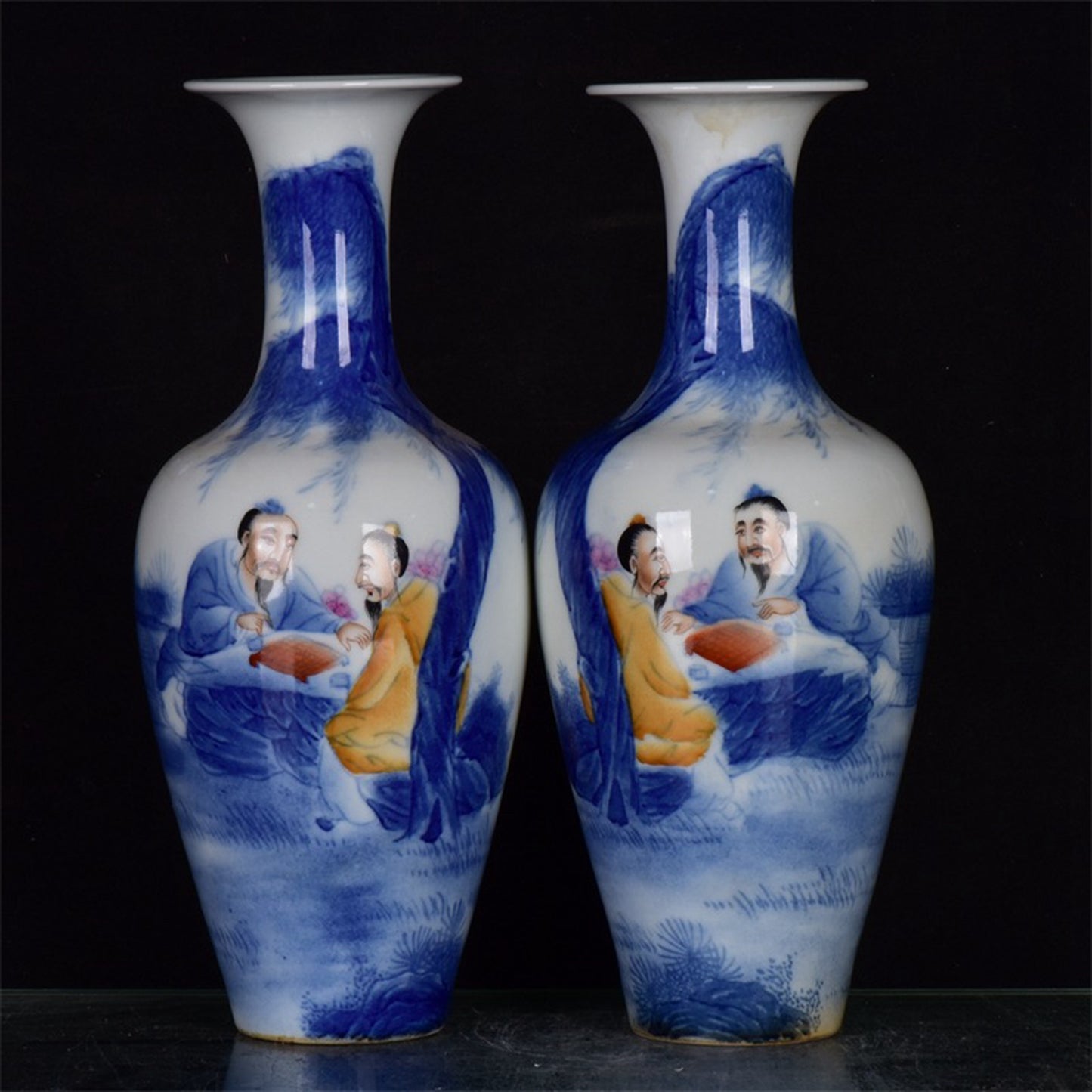 Chinese antique blue and white character story patterned vase