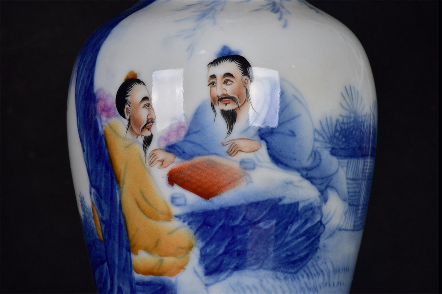 Chinese antique blue and white character story patterned vase