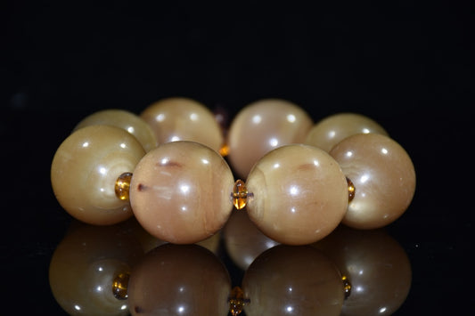 Chinese antique ox horn round bead bracelet