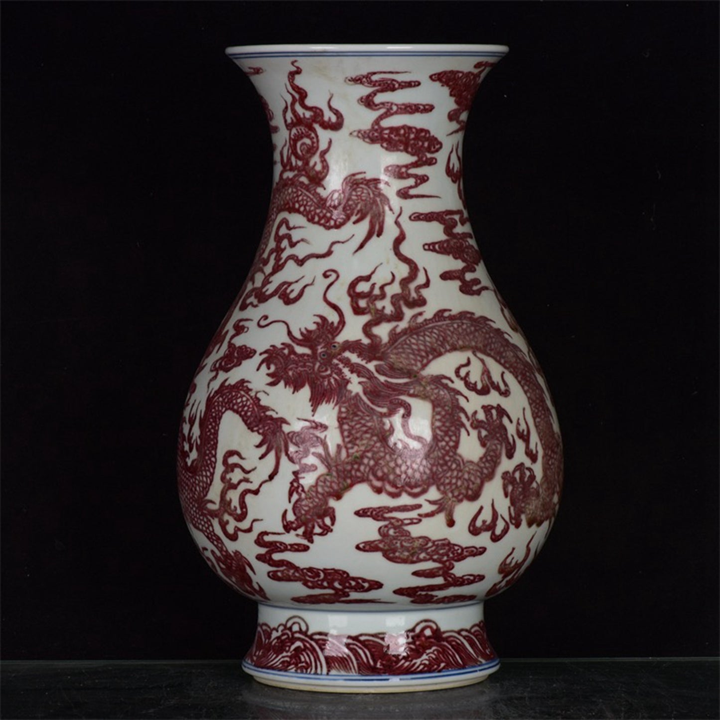 Chinese antique glazed red auspicious cloud dragon patterned pipa statue